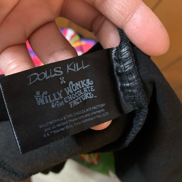 NEW Dolls Kill × Willy Wonka Wondrous Boat Ride Tee Shirt T-shirt Top M/L - Picture 7 of 10